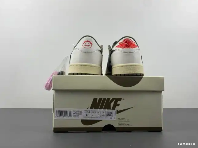MEDIUM LOW AIR OG 1 X TRAVIS SCOTT OLIVE JORDAN DM7866-200 0628